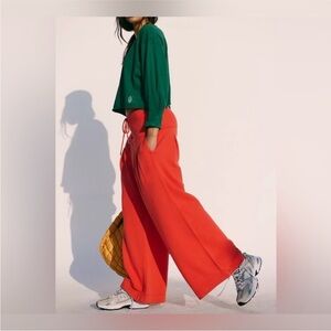 Free People FP Movement Studio
Siren Pants - Lava red size M